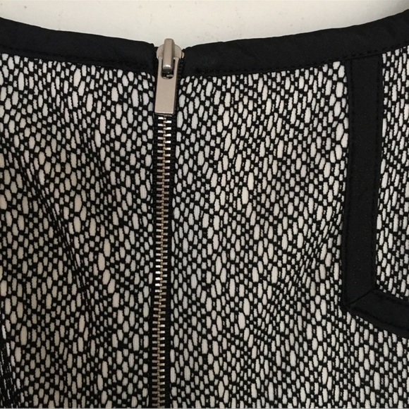 Stunning Banana Republic Shift Dress - Picture 3 of 5